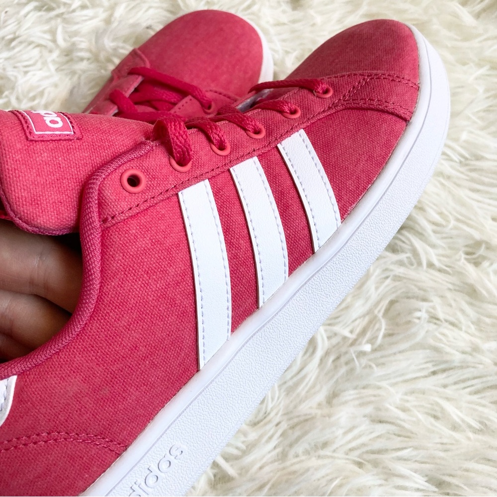 Adidas Tennis Shoes - Picture 7 of 7